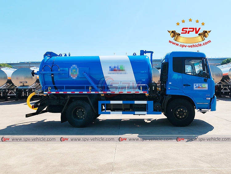 8,000 Litres Sewer Disposal Truck DongFeng - Right Side View